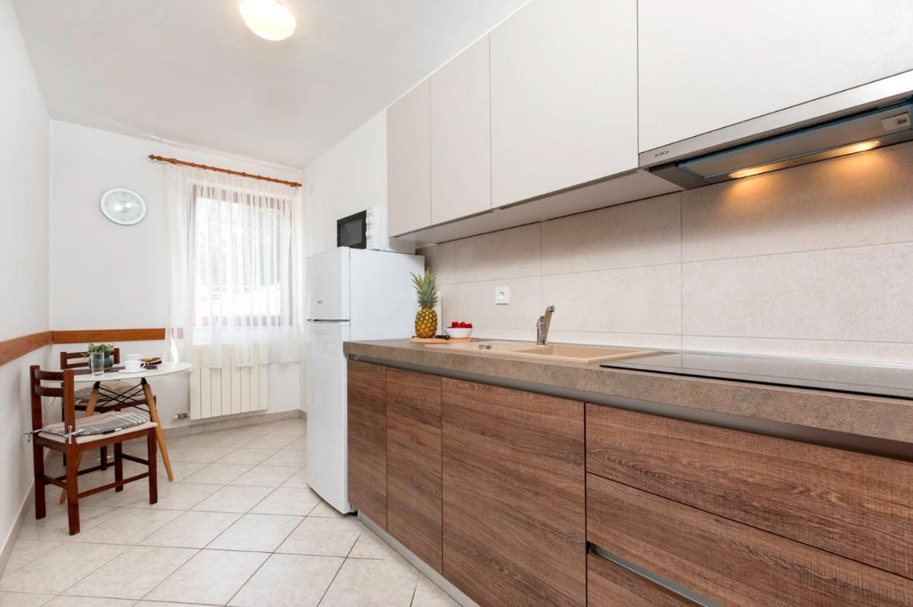 פאז'אנה Apartments Mirjan 2000 מראה חיצוני תמונה